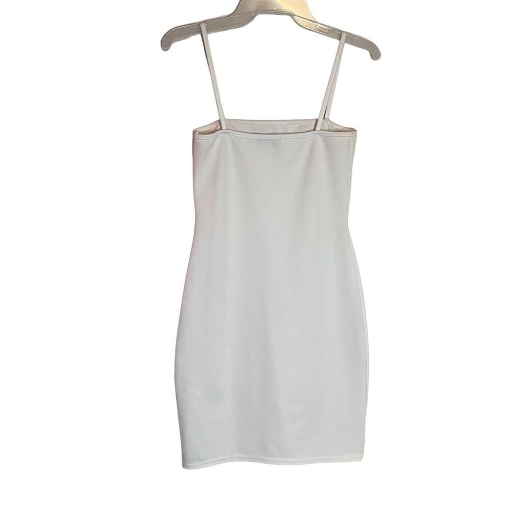 Pretty Little Thing White Bodycon Dress - Picture 3 of 13